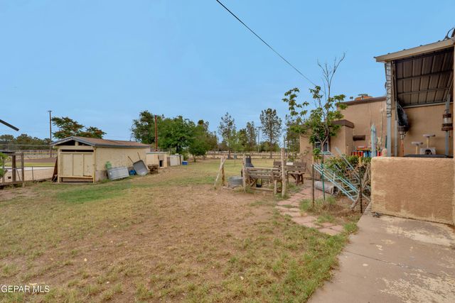 800 ALISON Drive, Socorro, TX 79927