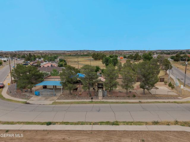 800 ALISON Drive, Socorro, TX 79927