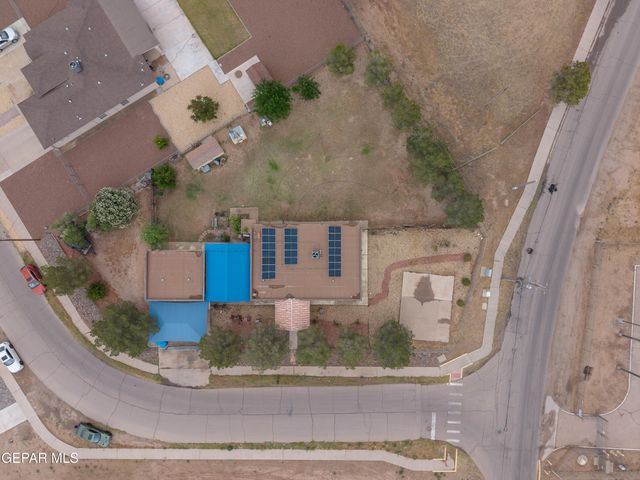 800 ALISON Drive, Socorro, TX 79927