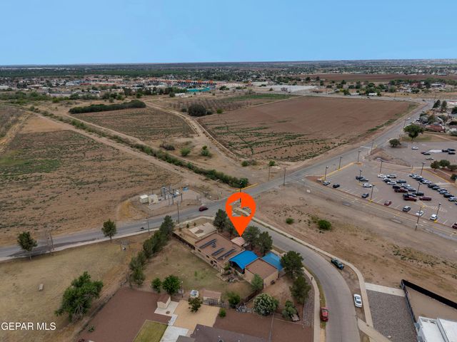 800 ALISON Drive, Socorro, TX 79927