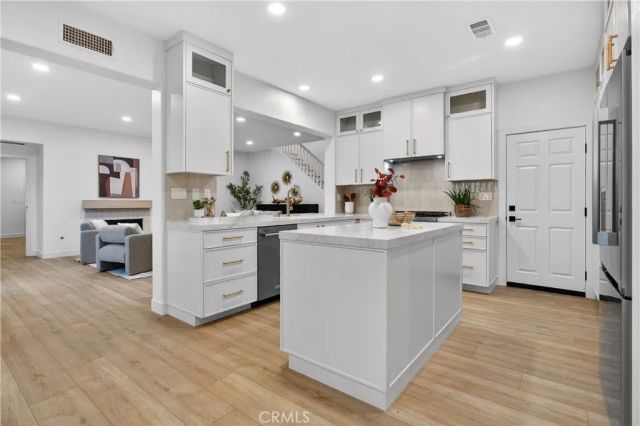 81 Zinnia Street, Ladera Ranch, CA 92694