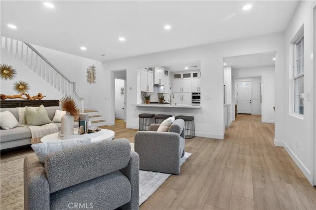 81 Zinnia Street, Ladera Ranch, CA 92694