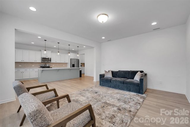 1112 Overland Drive, Dallas, NC 28034