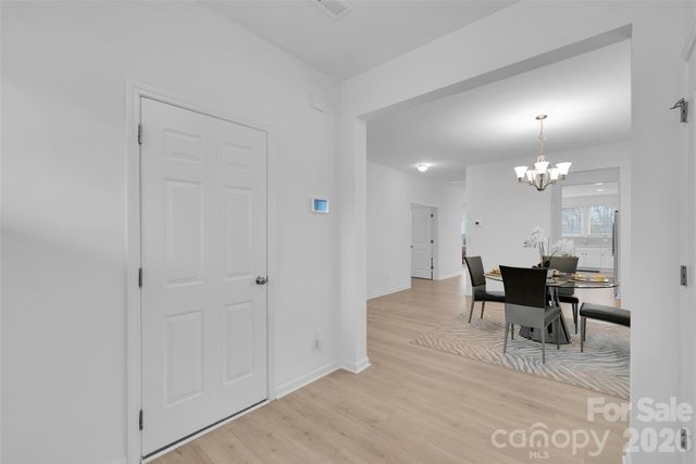 1112 Overland Drive, Dallas, NC 28034