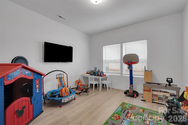 1112 Overland Drive, Dallas, NC 28034