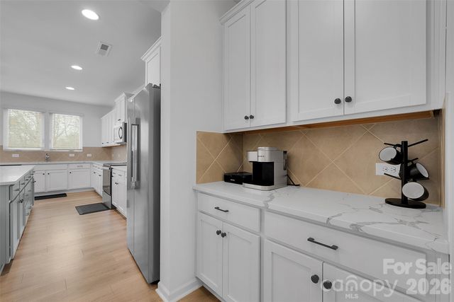 1112 Overland Drive, Dallas, NC 28034