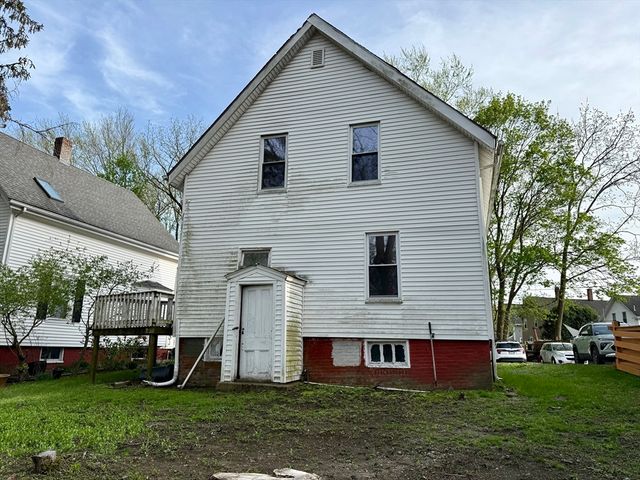 3 Riley Ct, North Attleboro, MA 02760