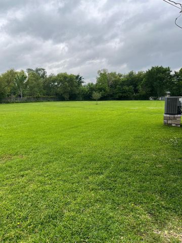 2415 Kenning Road, Crosby, TX 77532