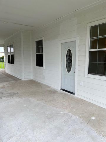 2415 Kenning Road, Crosby, TX 77532