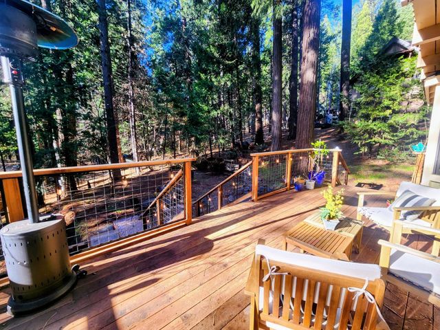 6169 Kokanee Ln, Pollock Pines, CA 95726
