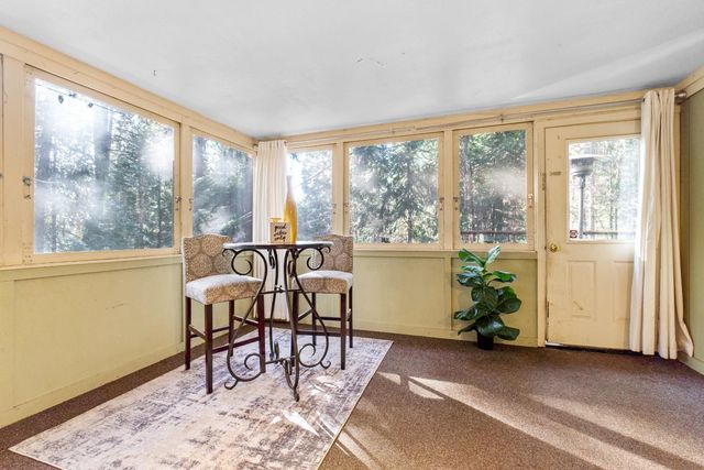 6169 Kokanee Ln, Pollock Pines, CA 95726