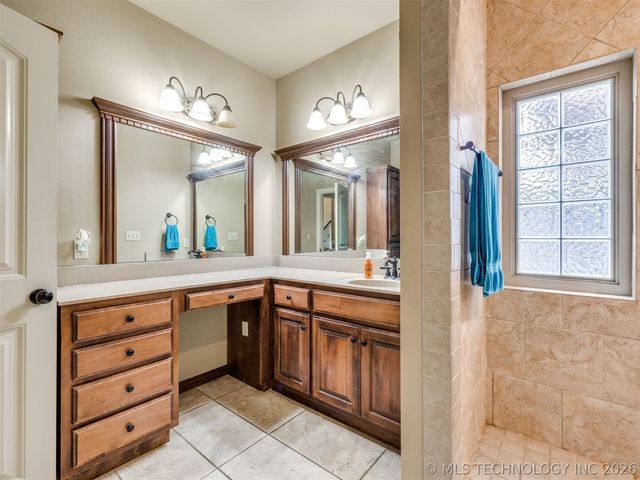 15002 S Justin Avenue, Glenpool, OK 74033