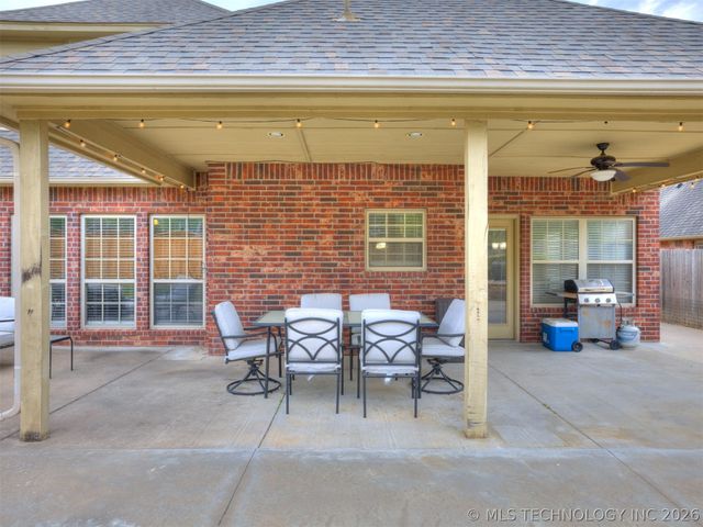 15002 S Justin Avenue, Glenpool, OK 74033