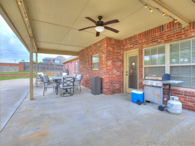 15002 S Justin Avenue, Glenpool, OK 74033