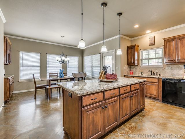15002 S Justin Avenue, Glenpool, OK 74033