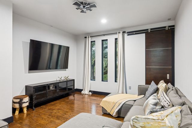 6766 Northaven Road, Dallas, TX 75230