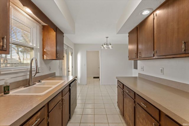 1817 Margaret Avenue, Mishawaka, IN 46545