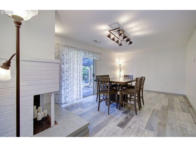 9802 Ne 58TH St, Vancouver, WA 98662