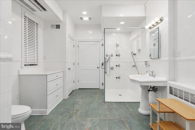 1101 POTOMAC AVE, Hagerstown, MD 21742