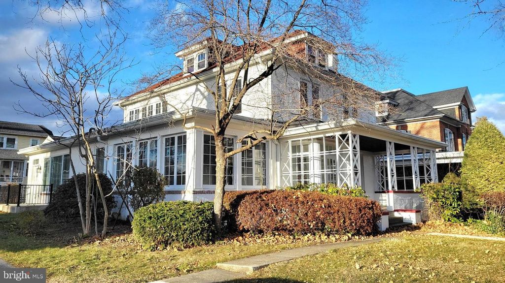 1101 POTOMAC AVE, Hagerstown, MD 21742