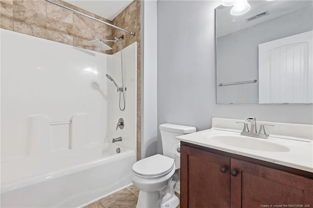 1541 Gallant Fox Court, Parkton, NC 28371