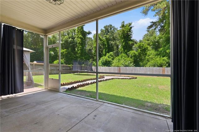 1541 Gallant Fox Court, Parkton, NC 28371