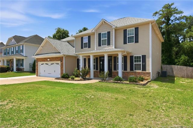 1541 Gallant Fox Court, Parkton, NC 28371