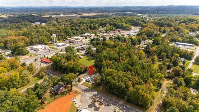 178 Salisbury Street, Denton, NC 27239
