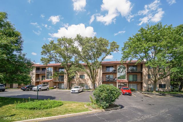 21W581 North Avenue 30, Lombard, IL 60148