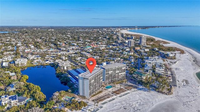 19 WHISPERING SANDS DRIVE 1105, Sarasota, FL 34242