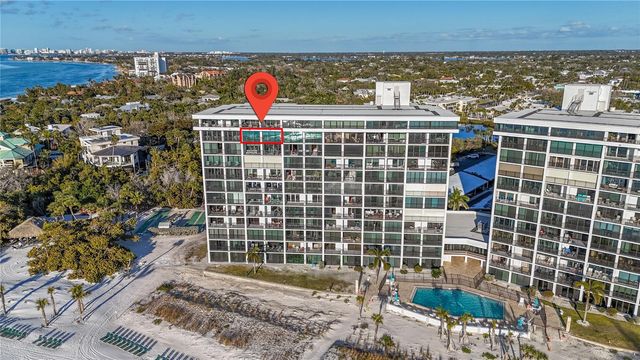 19 WHISPERING SANDS DRIVE 1105, Sarasota, FL 34242