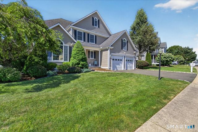 23 Randolph Farm Road, Milford, CT 06460