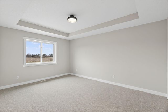 655 1st Street SE, Elgin, MN 55932