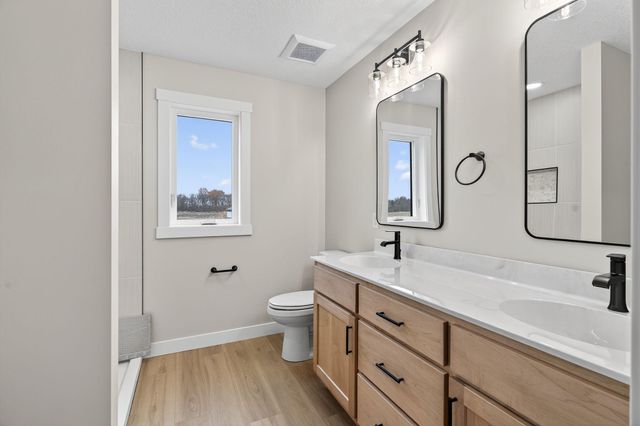 655 1st Street SE, Elgin, MN 55932