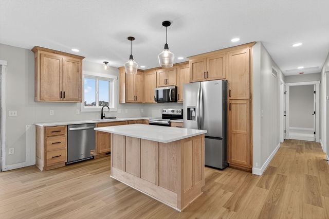 655 1st Street SE, Elgin, MN 55932