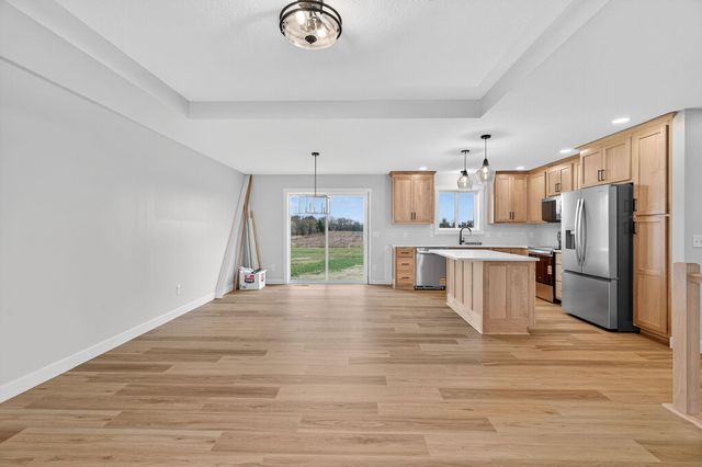 655 1st Street SE, Elgin, MN 55932