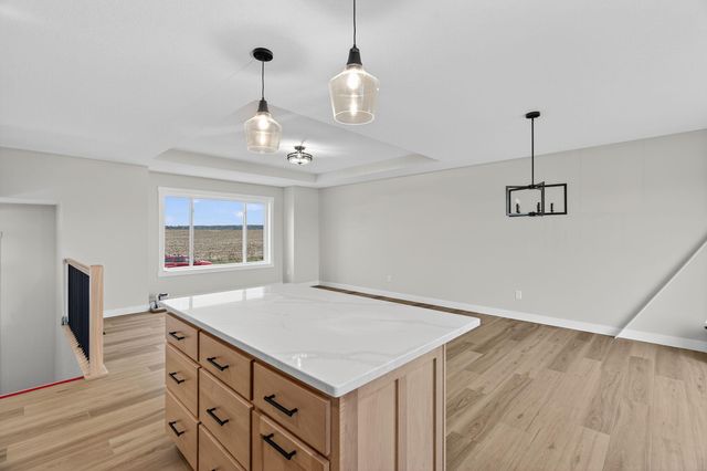 655 1st Street SE, Elgin, MN 55932