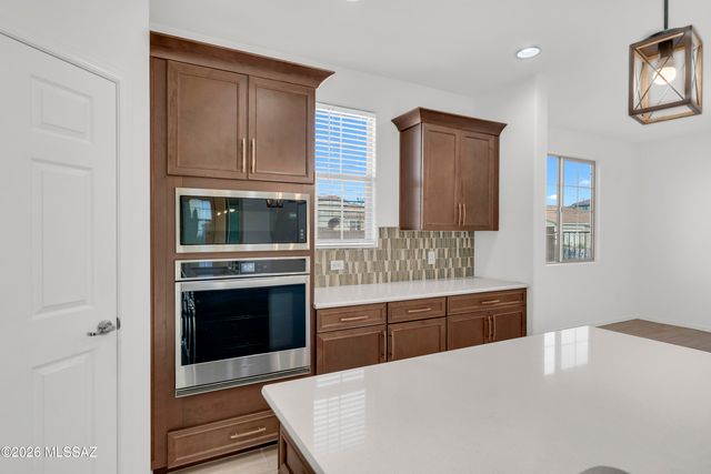 9708 E Crystal Point Trail, Tucson, AZ 85747