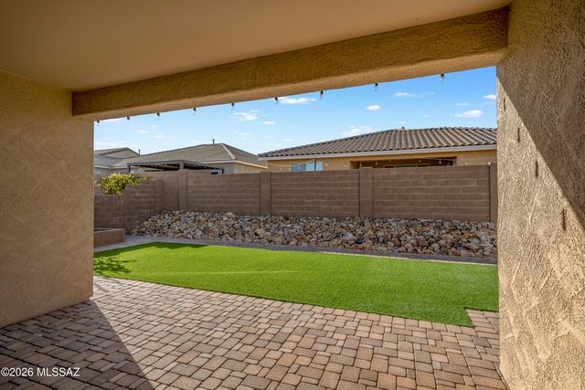 9708 E Crystal Point Trail, Tucson, AZ 85747