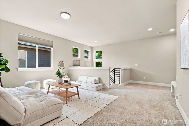 12089 164th Court NE, Redmond, WA 98052