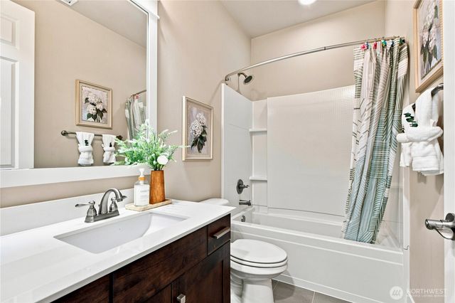 12089 164th Court NE, Redmond, WA 98052