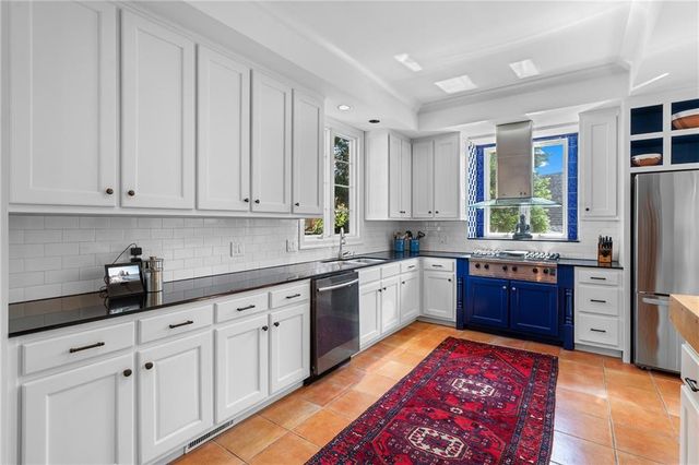 2837 N Hills Drive NE, Atlanta, GA 30305