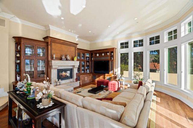 20750 Lost Ranch Road, San Jose, CA 95120