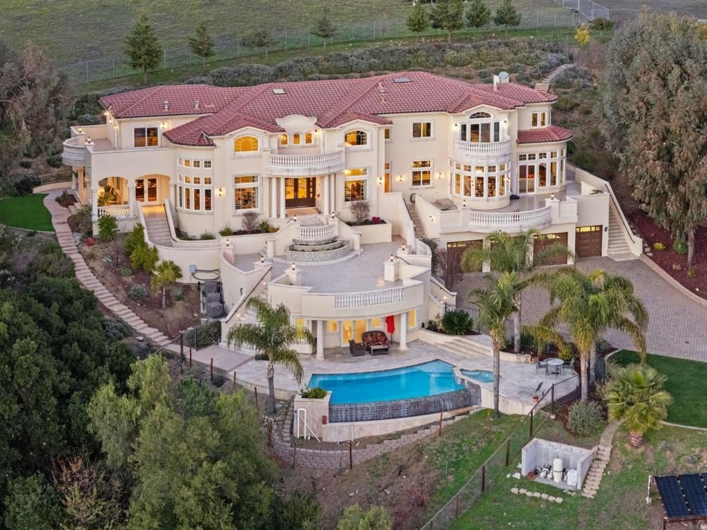 20750 Lost Ranch Road, San Jose, CA 95120