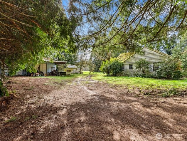 15711 NE 152nd Avenue, Brush Prairie, WA 98606