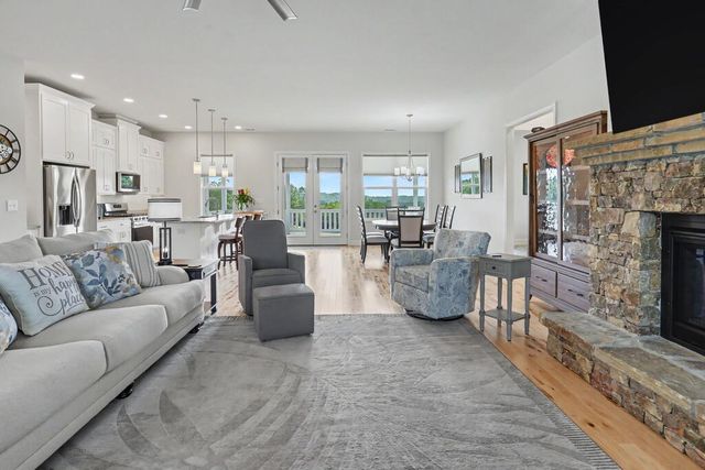 15 Kiloran Way, Blairsville, GA 30512