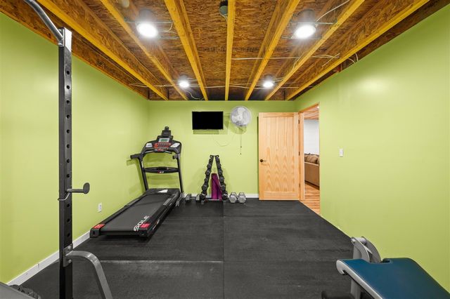 1134 Sonoma Court, Baroda, MI 49101