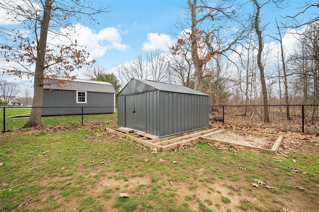 1134 Sonoma Court, Baroda, MI 49101