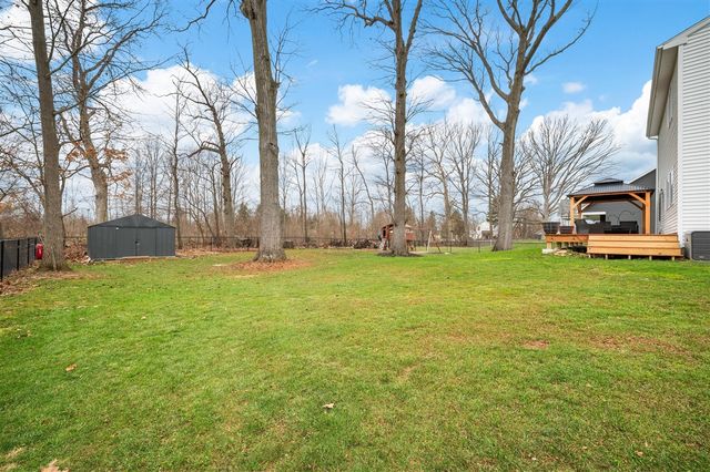 1134 Sonoma Court, Baroda, MI 49101