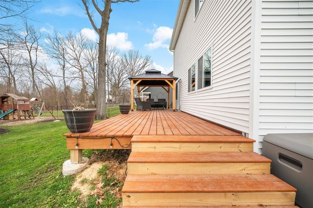 1134 Sonoma Court, Baroda, MI 49101